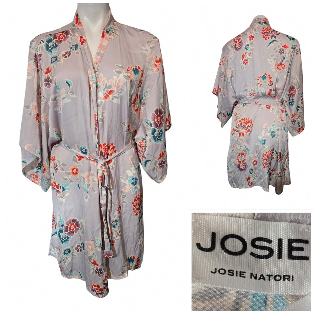 Josie Natori Floral Robe Lavender Grey Satin Kimono Short Wrap Belted Medium